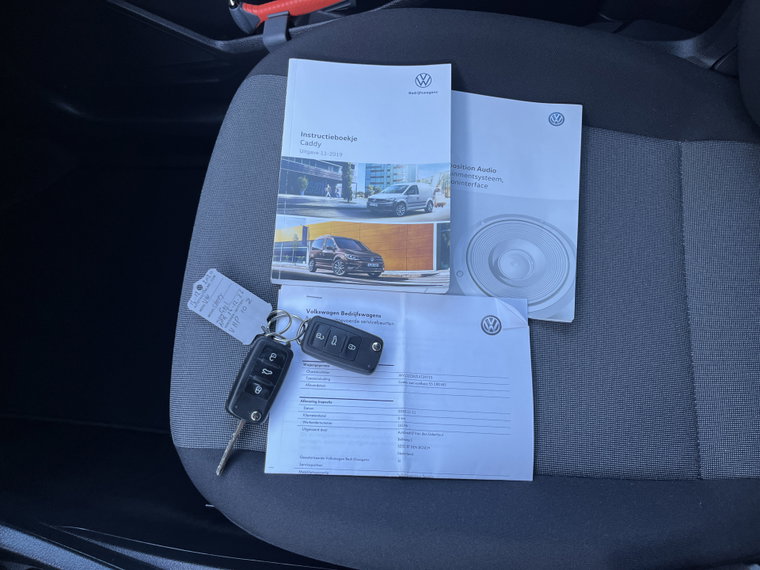 Vehicle Image 38