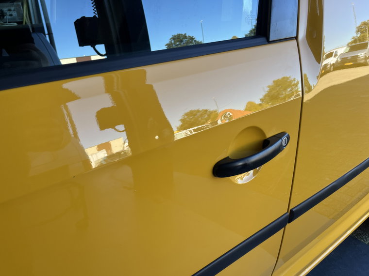Vehicle Image 40