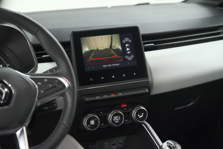 Vehicle Image 37