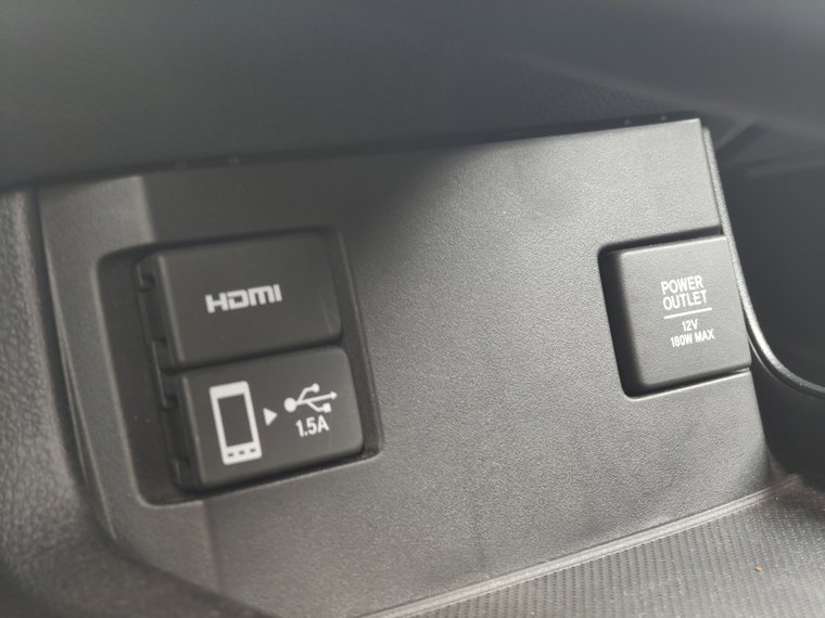 Vehicle Image 23