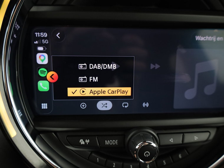 Vehicle Image 41