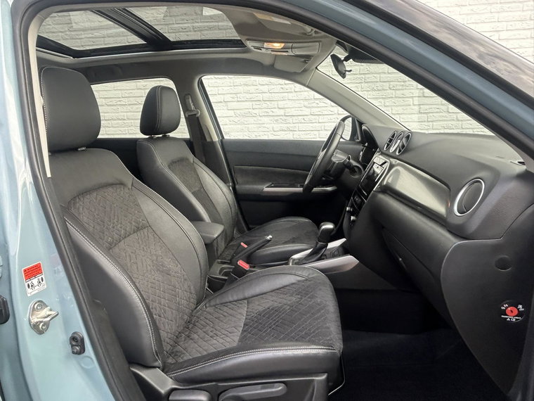 Vehicle Image 15