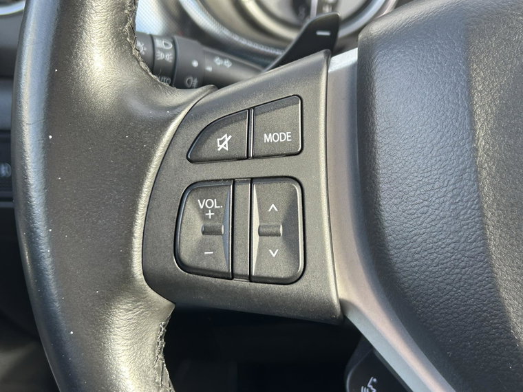 Vehicle Image 30