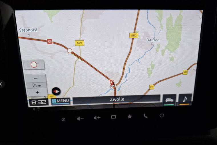 Vehicle Image 10