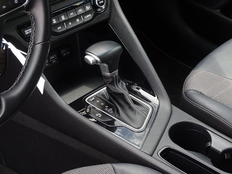 Vehicle Image 14