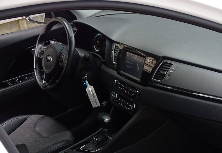 Vehicle Image 36