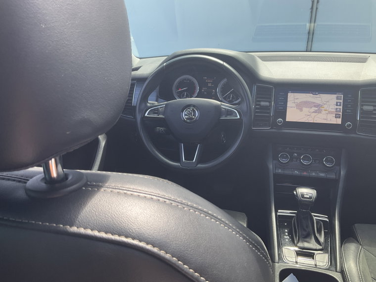Vehicle Image 23