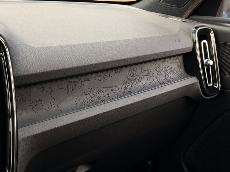 Vehicle Image 48