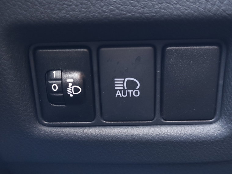 Vehicle Image 26
