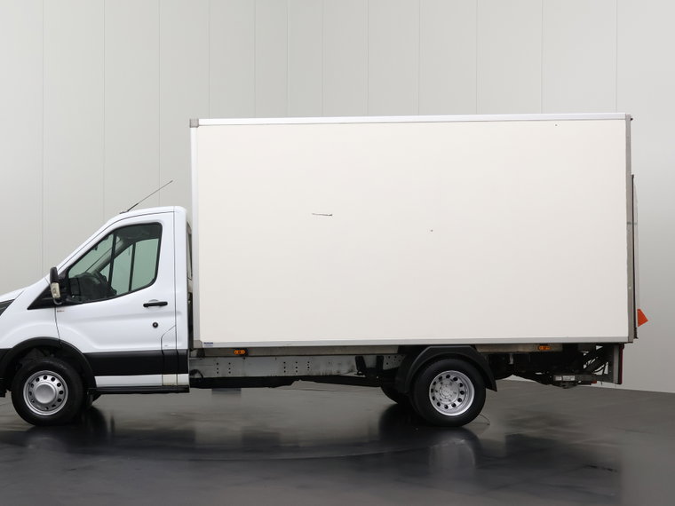 Vehicle Image 12