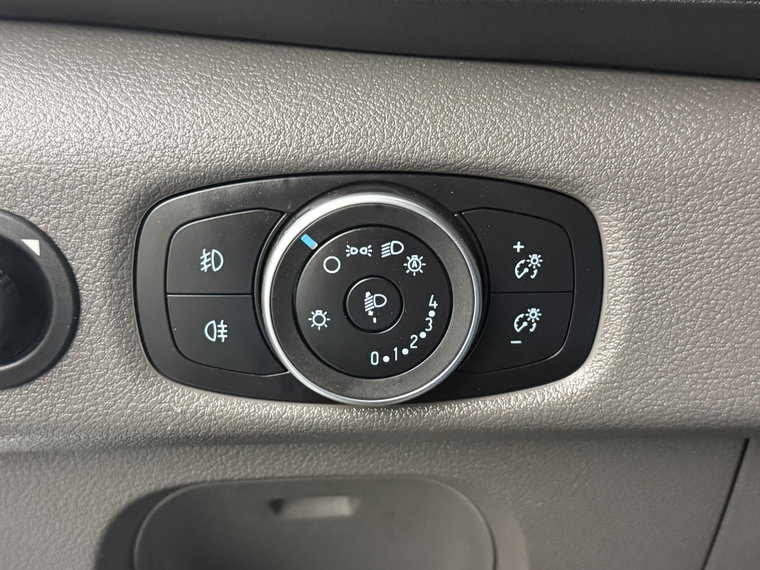 Vehicle Image 24