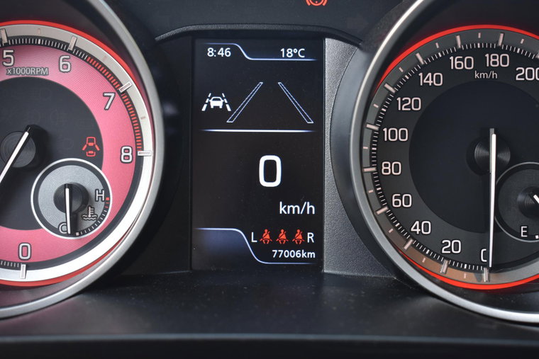Vehicle Image 13