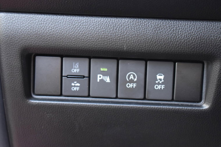 Vehicle Image 16