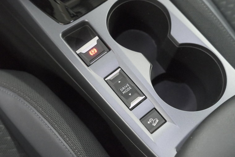 Vehicle Image 38