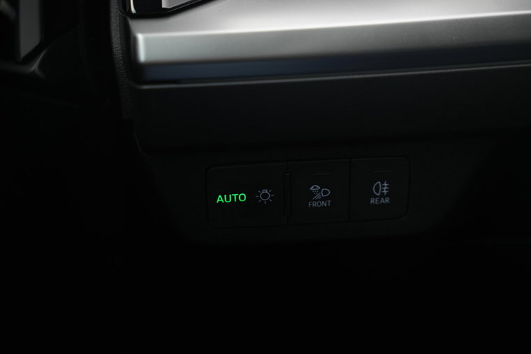 Vehicle Image 27