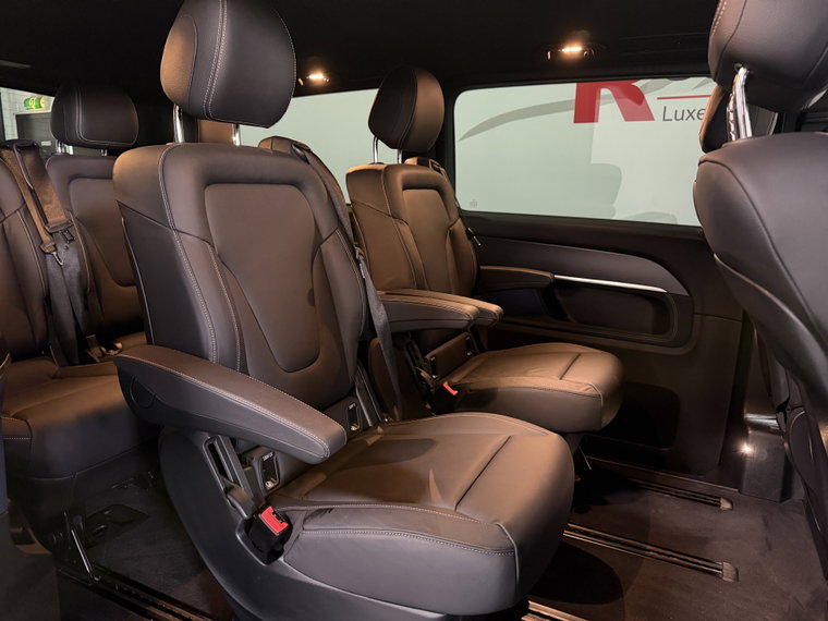 Vehicle Image 41
