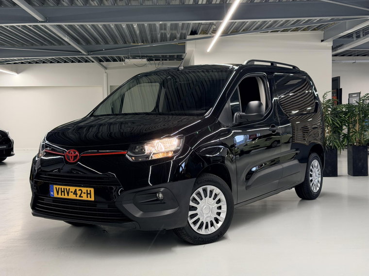Vehicle Image 7