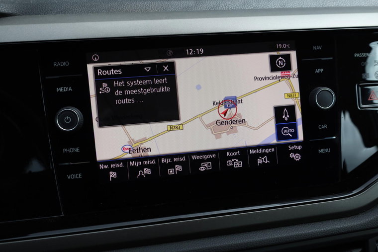 Vehicle Image 21