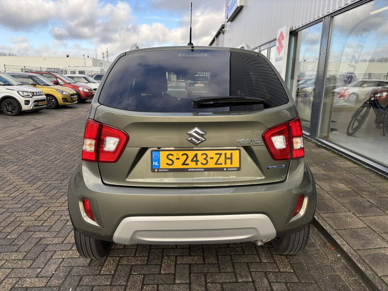 Vehicle Image 6