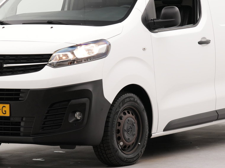 Vehicle Image 33