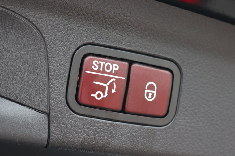 Vehicle Image 38