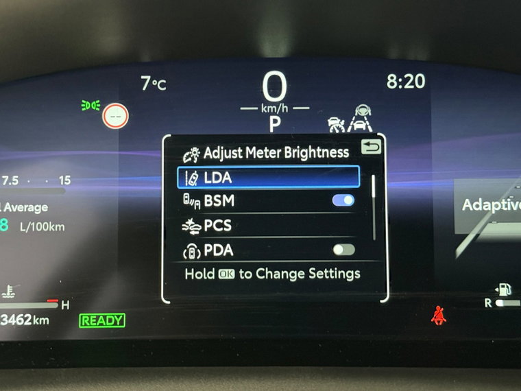 Vehicle Image 25