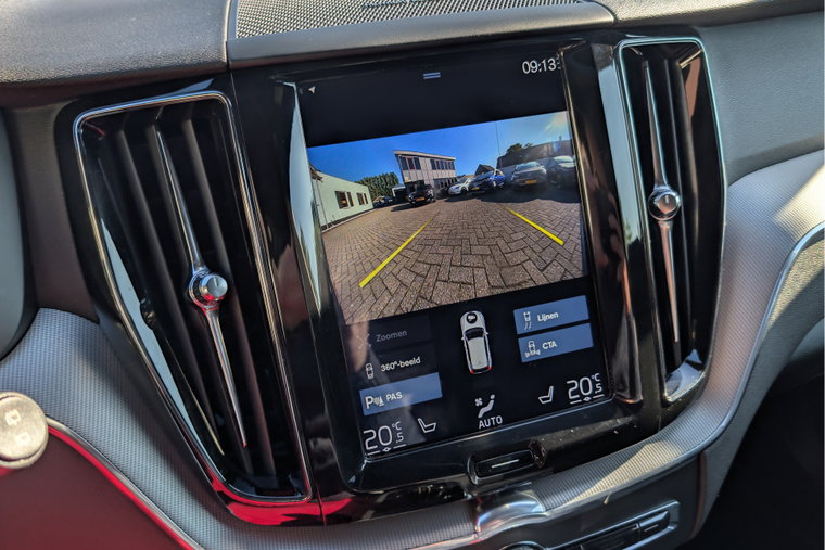 Vehicle Image 37