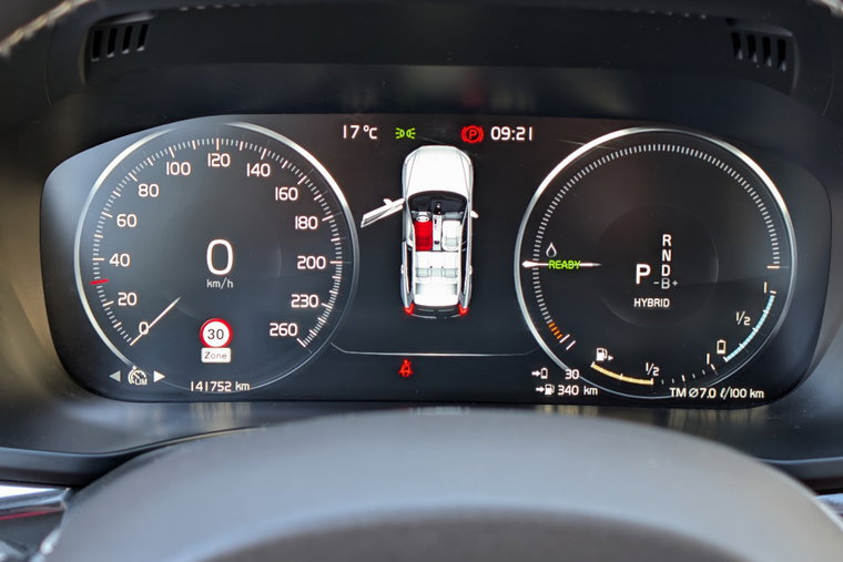 Vehicle Image 8