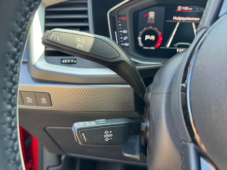 Vehicle Image 39