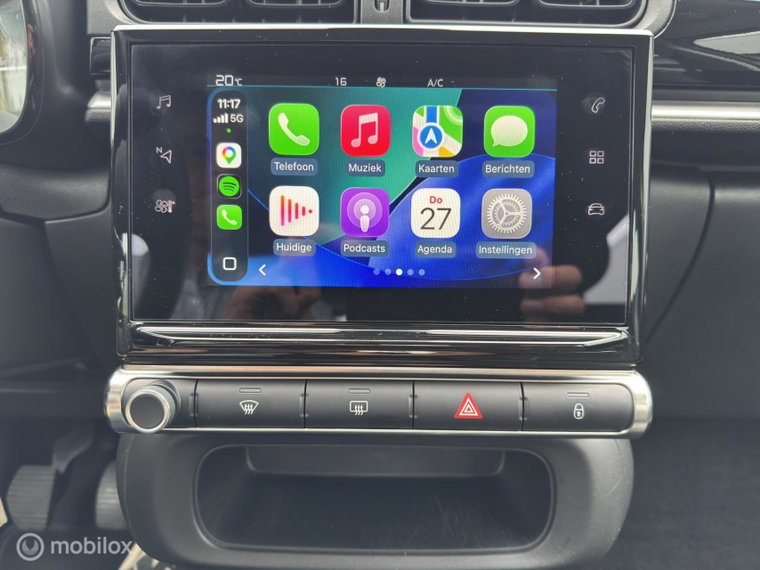 Vehicle Image 17