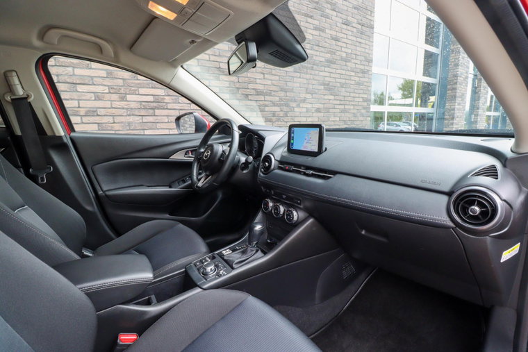Vehicle Image 12