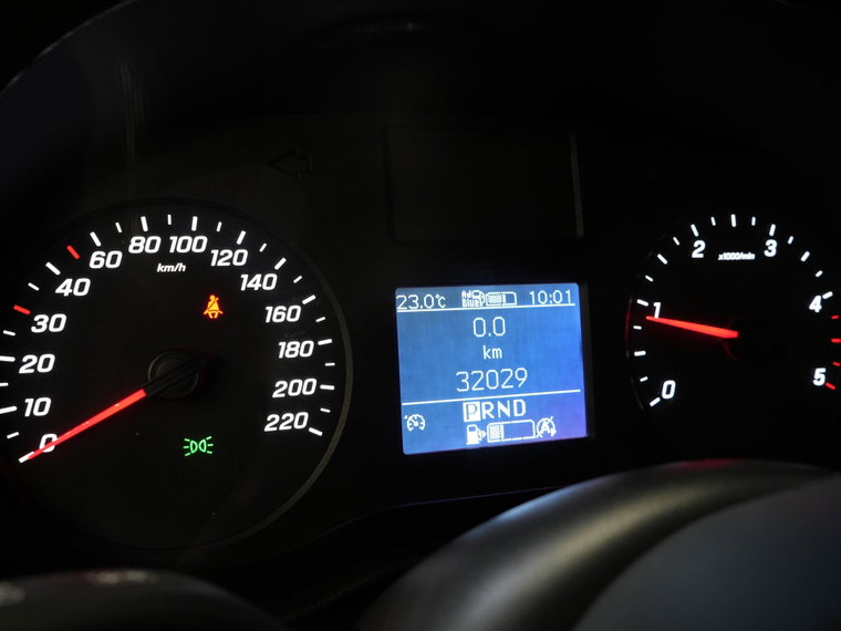 Vehicle Image 19