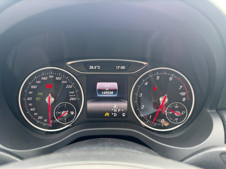Vehicle Image 35