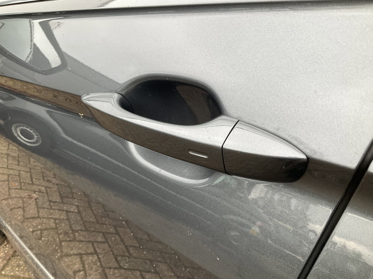 Vehicle Image 17