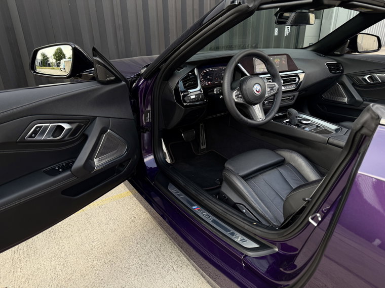 Vehicle Image 39