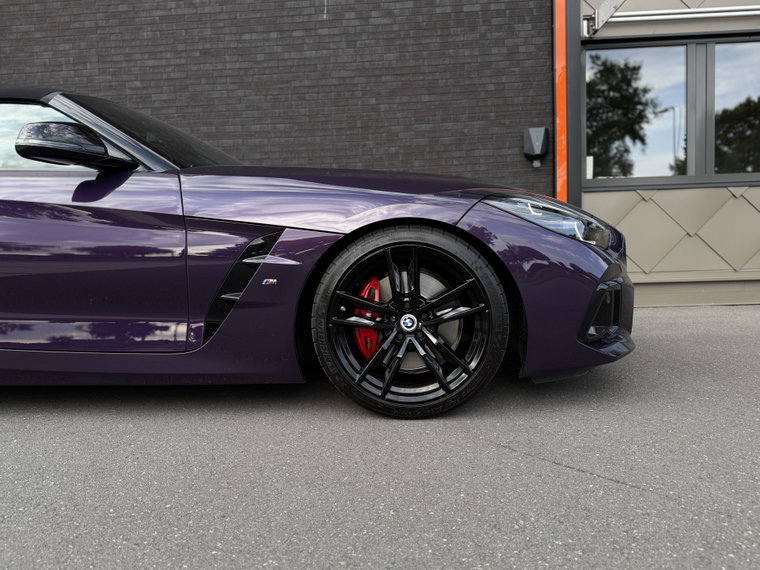 Vehicle Image 41