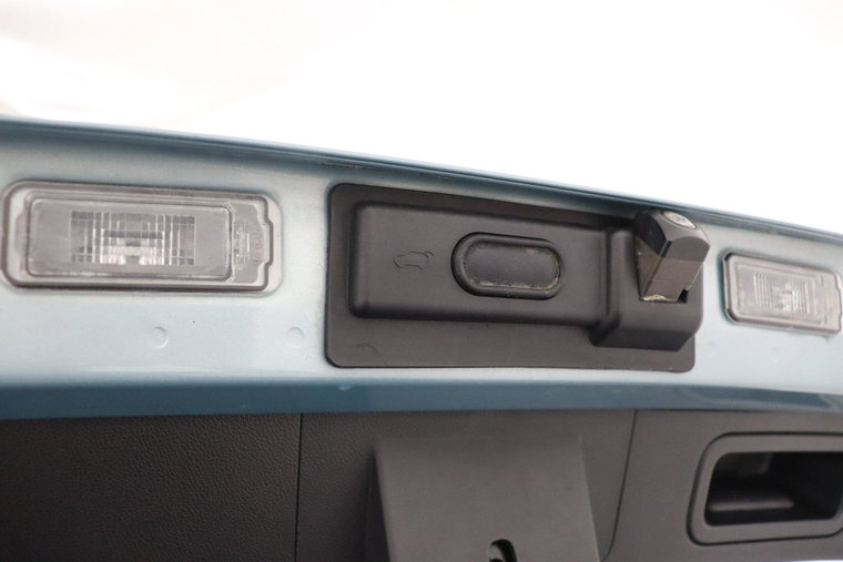 Vehicle Image 41