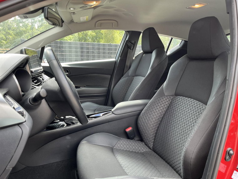 Vehicle Image 13