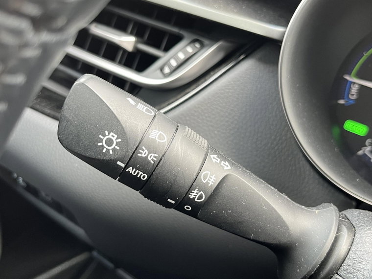 Vehicle Image 30