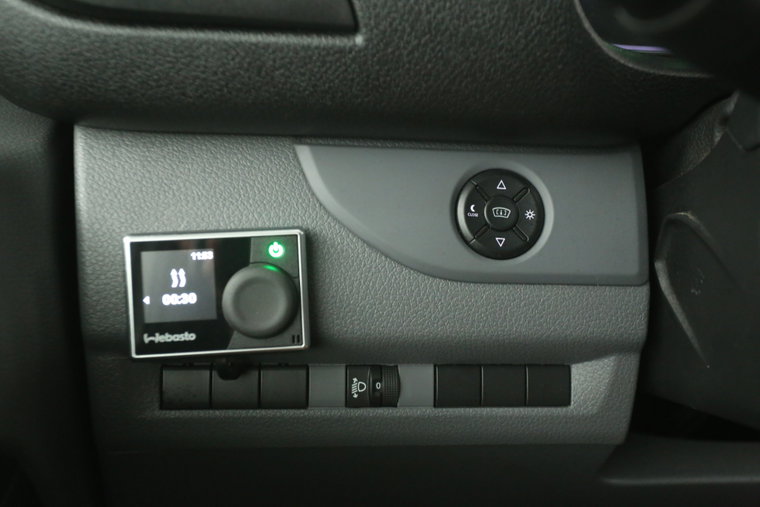Vehicle Image 26