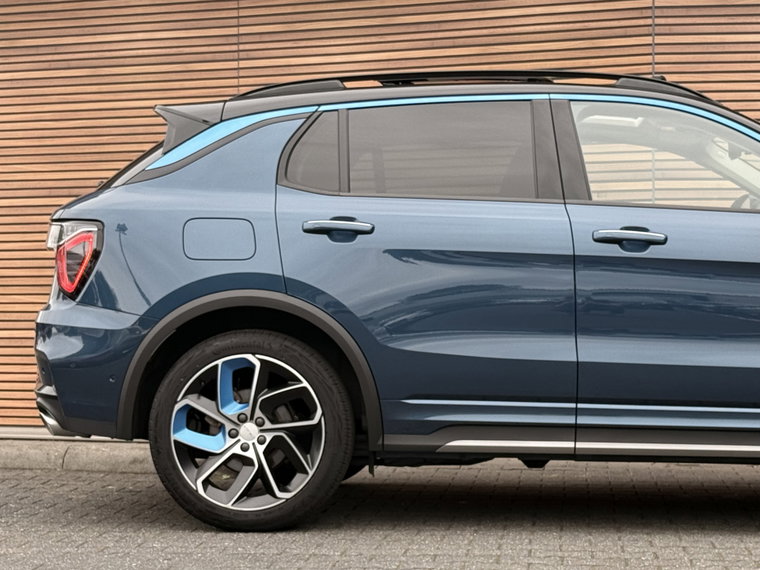 Vehicle Image 20