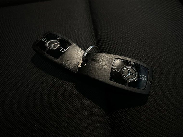 Vehicle Image 23
