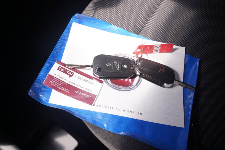 Vehicle Image 40