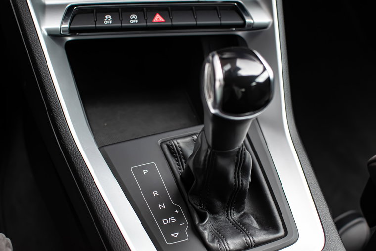 Vehicle Image 22
