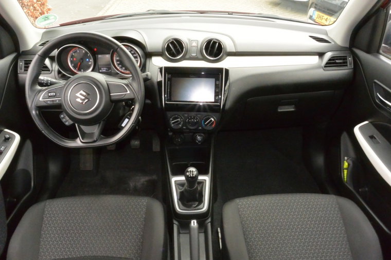 Vehicle Image 13