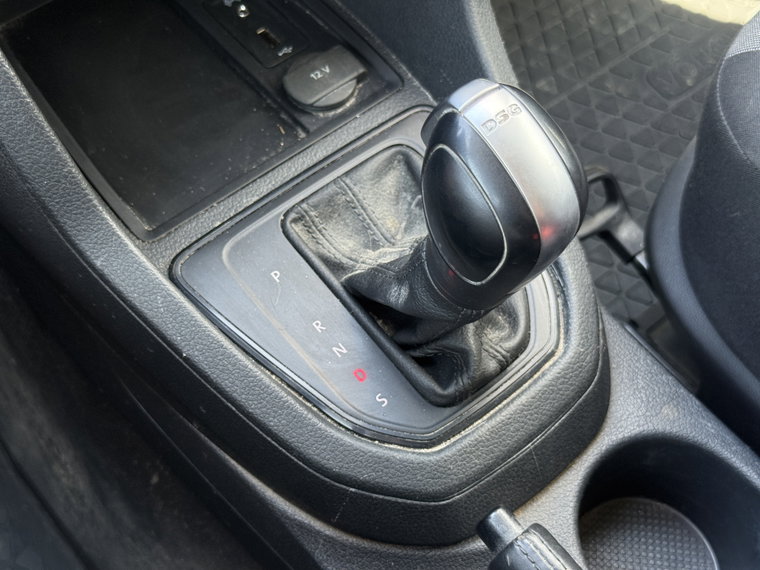 Vehicle Image 26