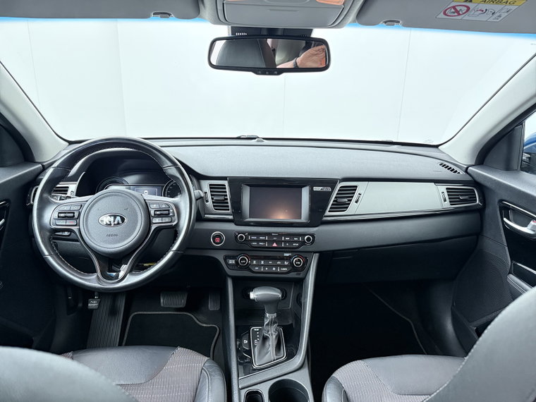 Vehicle Image 37
