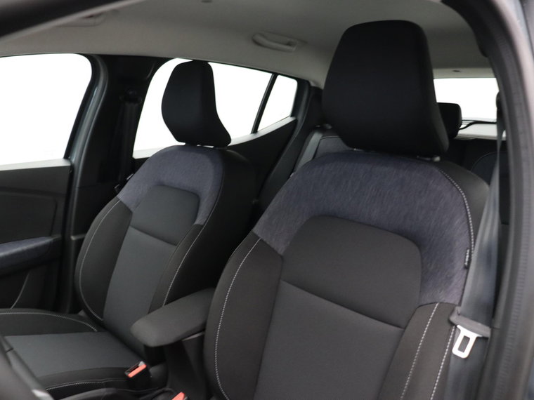 Vehicle Image 37
