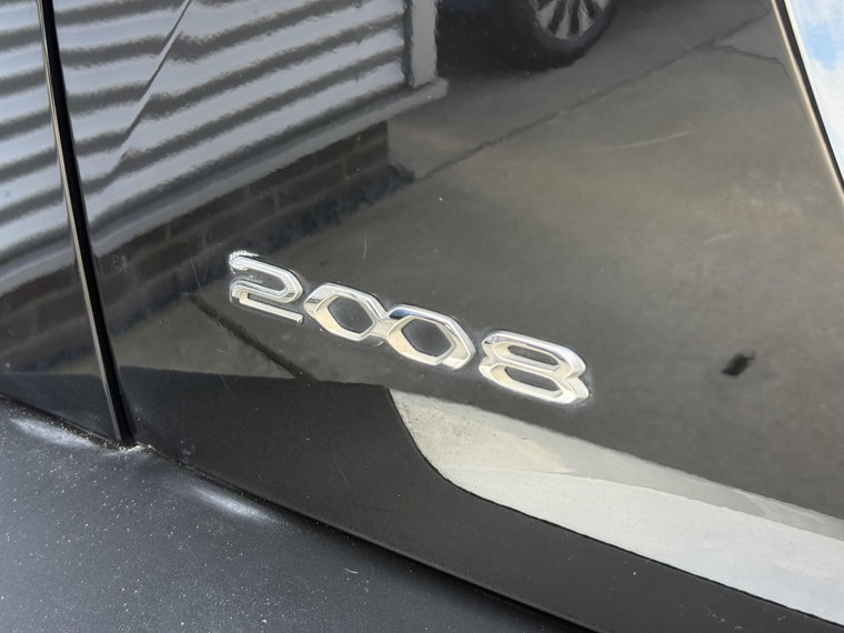 Vehicle Image 28