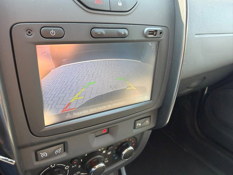 Vehicle Image 28